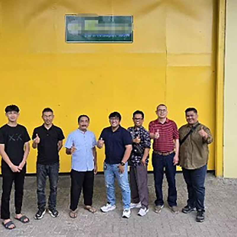 இந்தோனேசியாவில் டெனாச் OTR